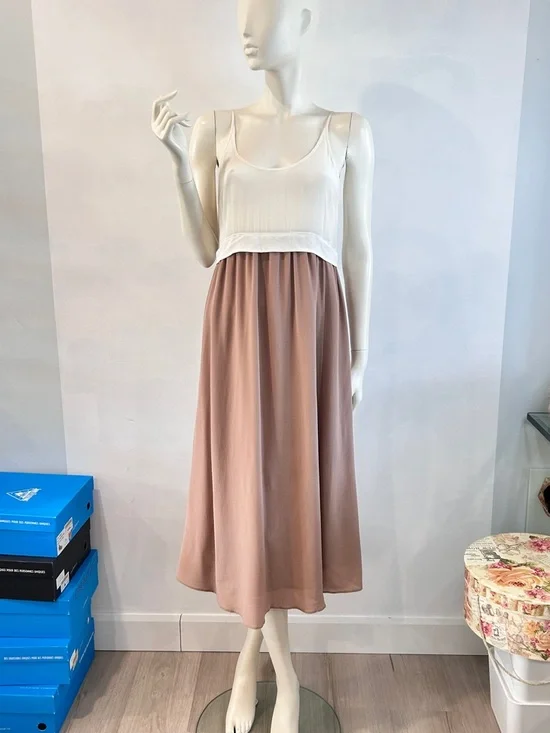 Aritzia Wilfred Bisous Silk Slip Midi Dress - Picture 3 of 13